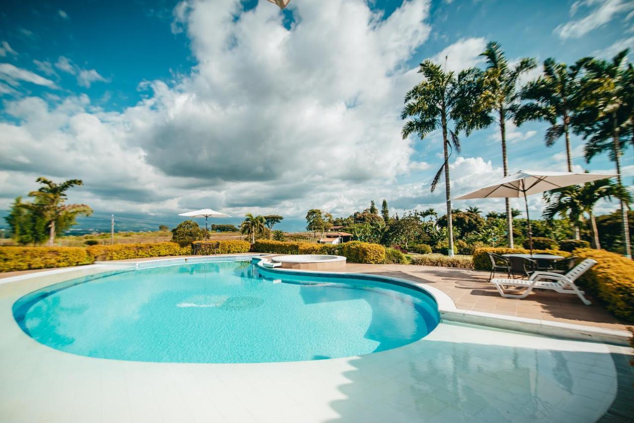 Hotel Arrayanes Del Quindio Montenegro Exterior photo